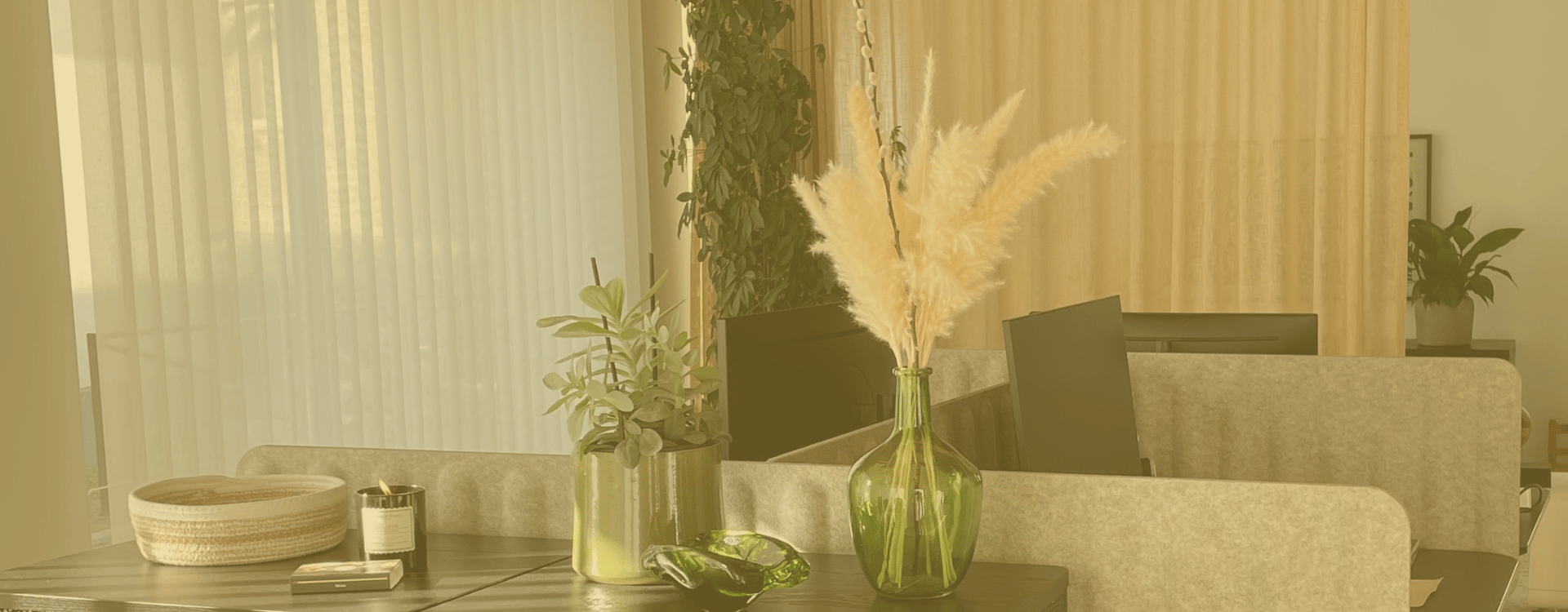 banner kantoor_overlay goud